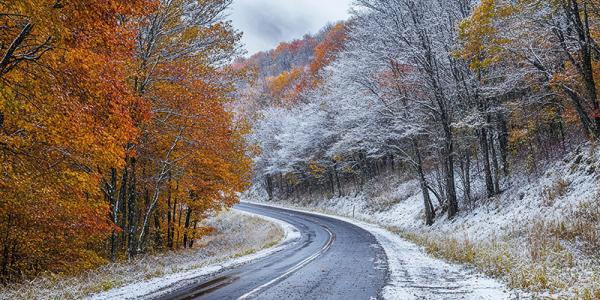 Snow and wet roads in Pocahontas County, WV